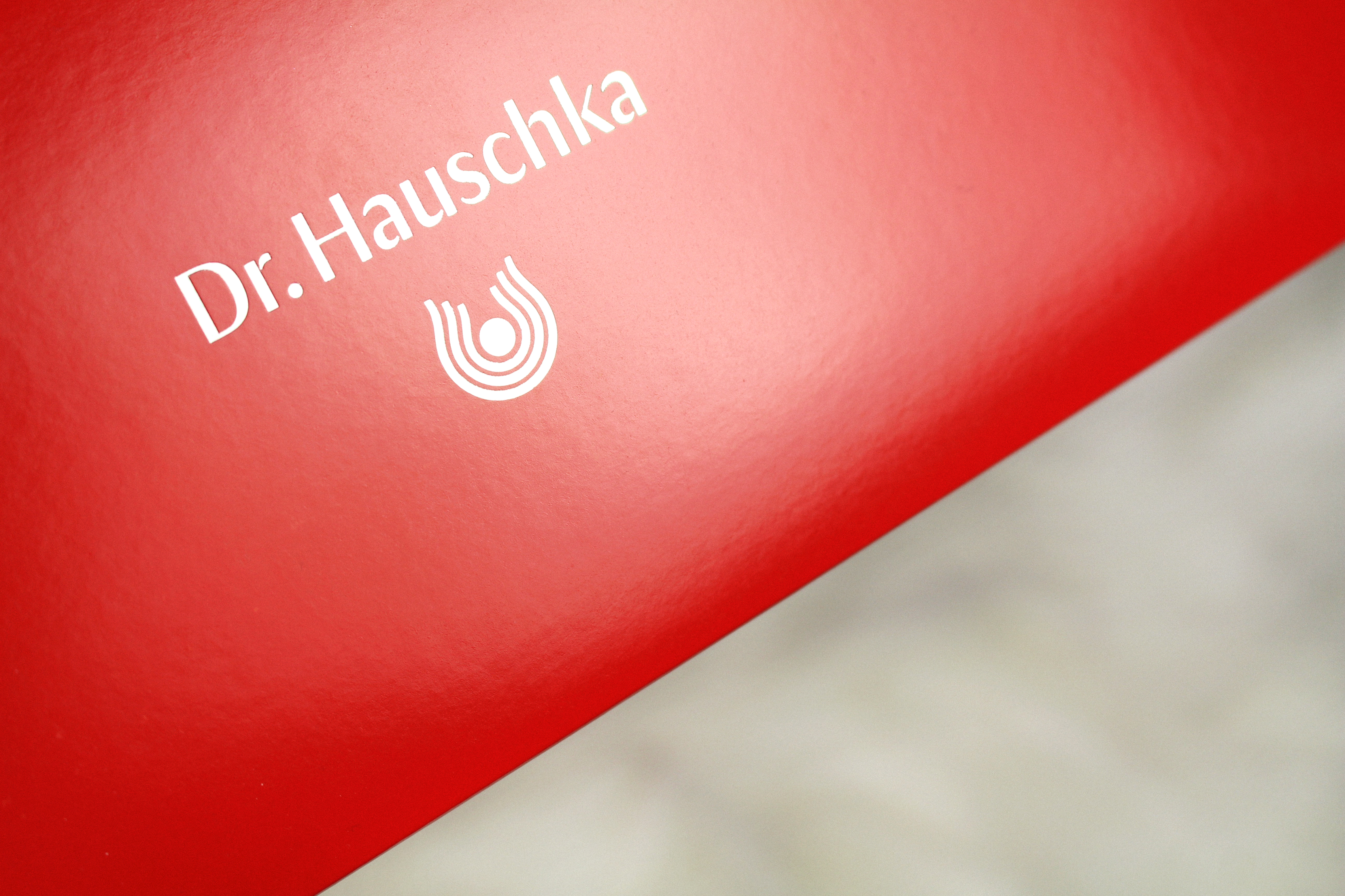 dr-hauschka-verlosung-adventskalender-2016